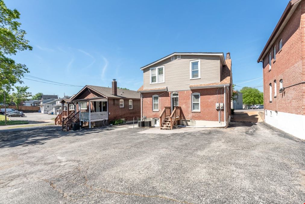 Richmond Heights Former Salon/Office Building For Sale