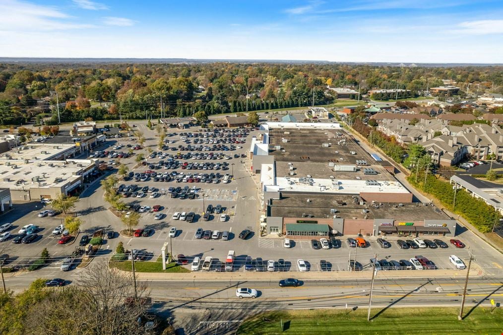 Holiday Manor Center