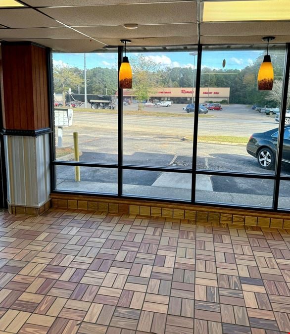 1390 S. Forest Ave, Luverne, AL - Retail Center