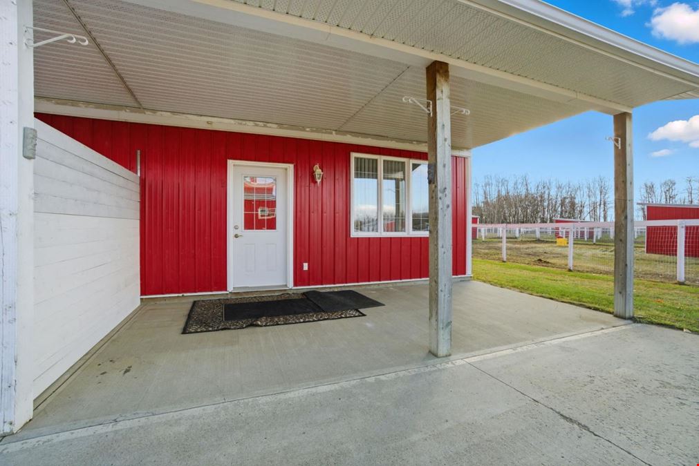 World-Class Equestrian in Central Alberta (Canada)