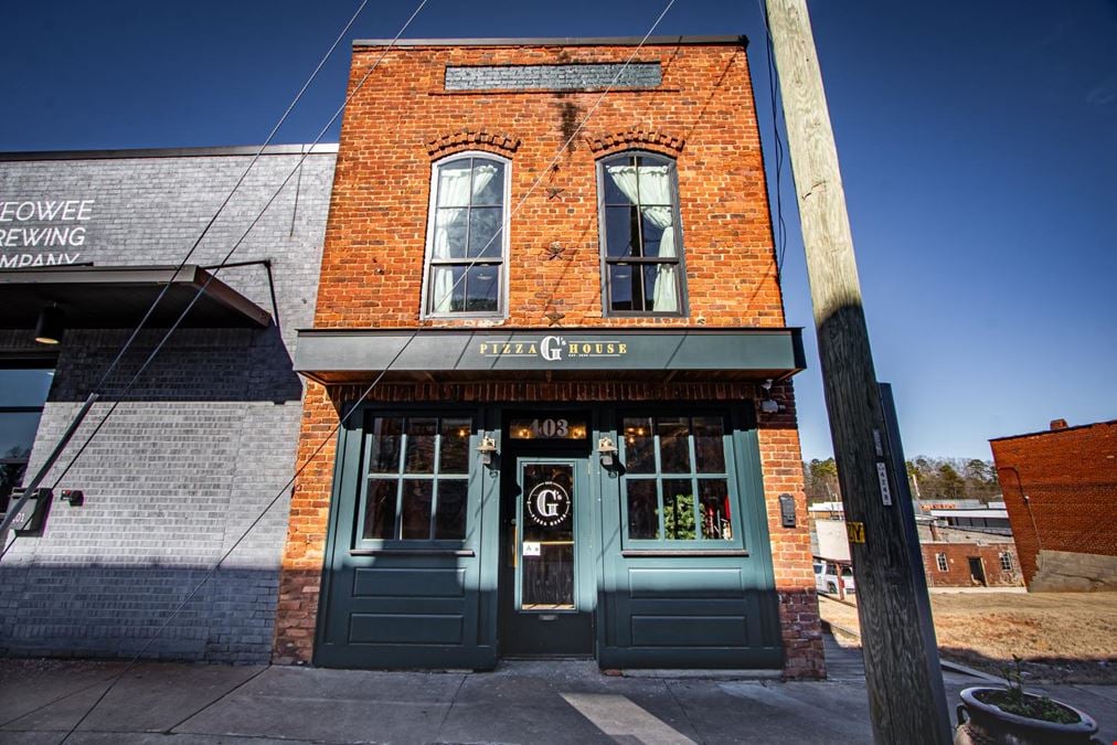 Two Story Historic Building- Downtown Seneca