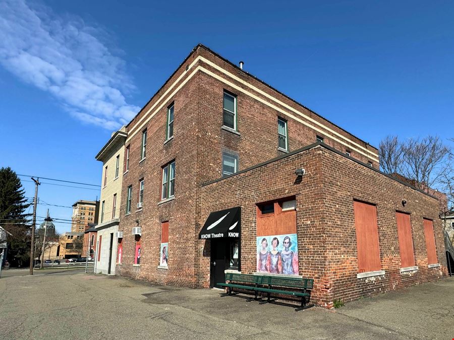 74 Carroll St