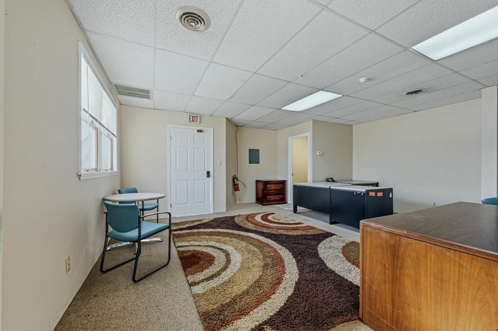 Gilpin Plaza - 3203, Suite D - Concord Pike, Wilmington, DE