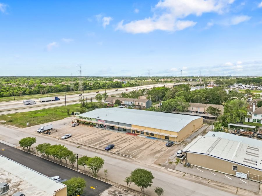 BRING YOUR BEST OFFER! MOTIVATED SELLER: Seabrook Retail Center For Sale – Established Location on Hialeah Dr.