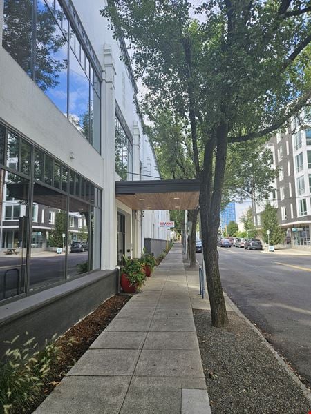 Preview of Office space for Rent at 541 NE 20th Ave