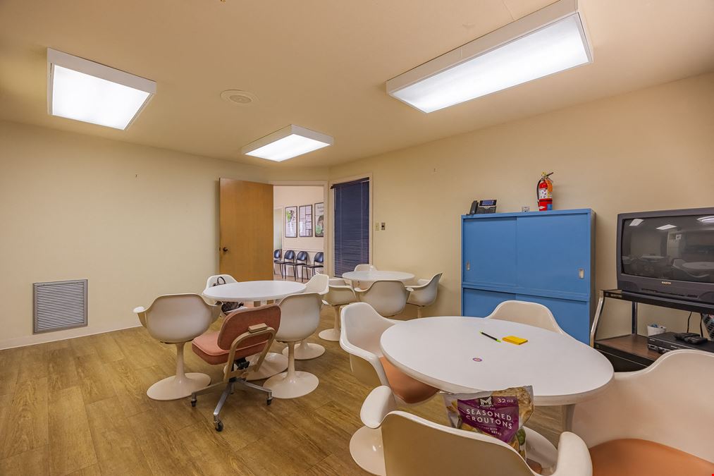 Refugio, TX - Office for Sale