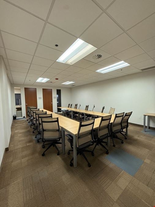 Avanti Workspace - Broadway Media