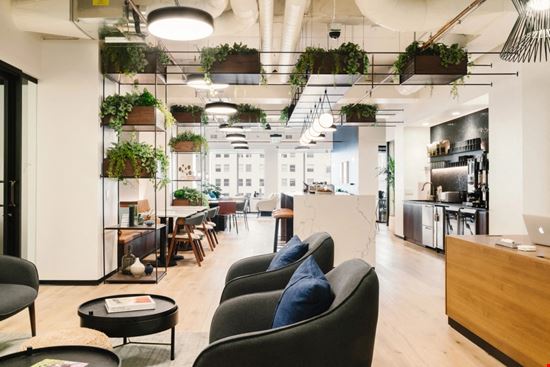 Industrious - 811 SW 6th Avenue