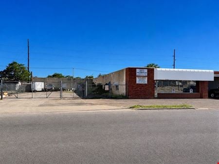Preview of Industrial space for Sale at 514 E 34th St