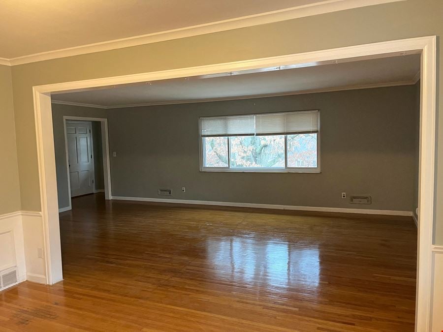 2149 Evergreen Road