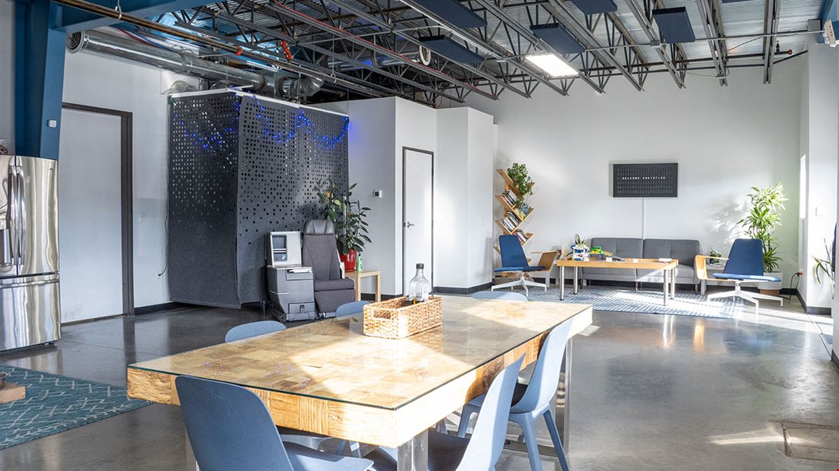 3000 Airport Drive, Unit 404
