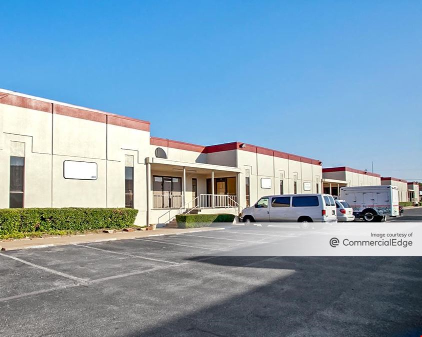 Northaven Square