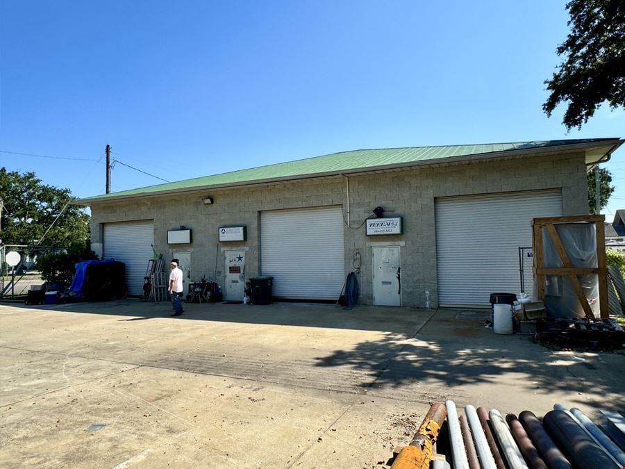 Office/Warehouse 3 Buildings- 12,755 SF- Daytona Beach