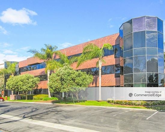 Preview of Office space for Rent at 2424 Vista Way