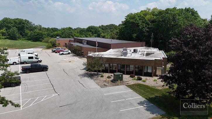 Building for Lease in Richfield, Ohio