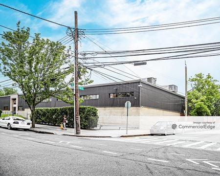 Preview of Industrial space for Rent at 19-50 48th Street