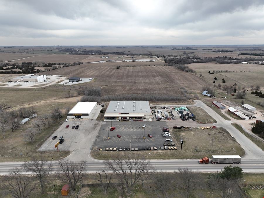 FAIRBURY DOLLAR GENERAL