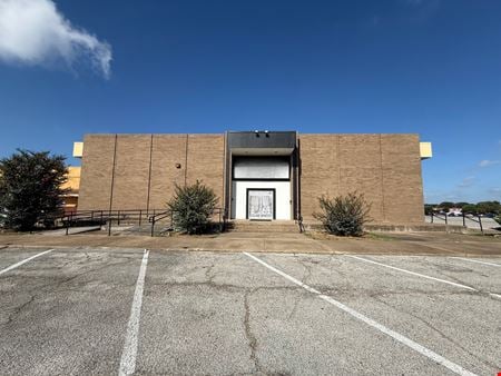 Preview of Retail space for Rent at 1600 New York Ave