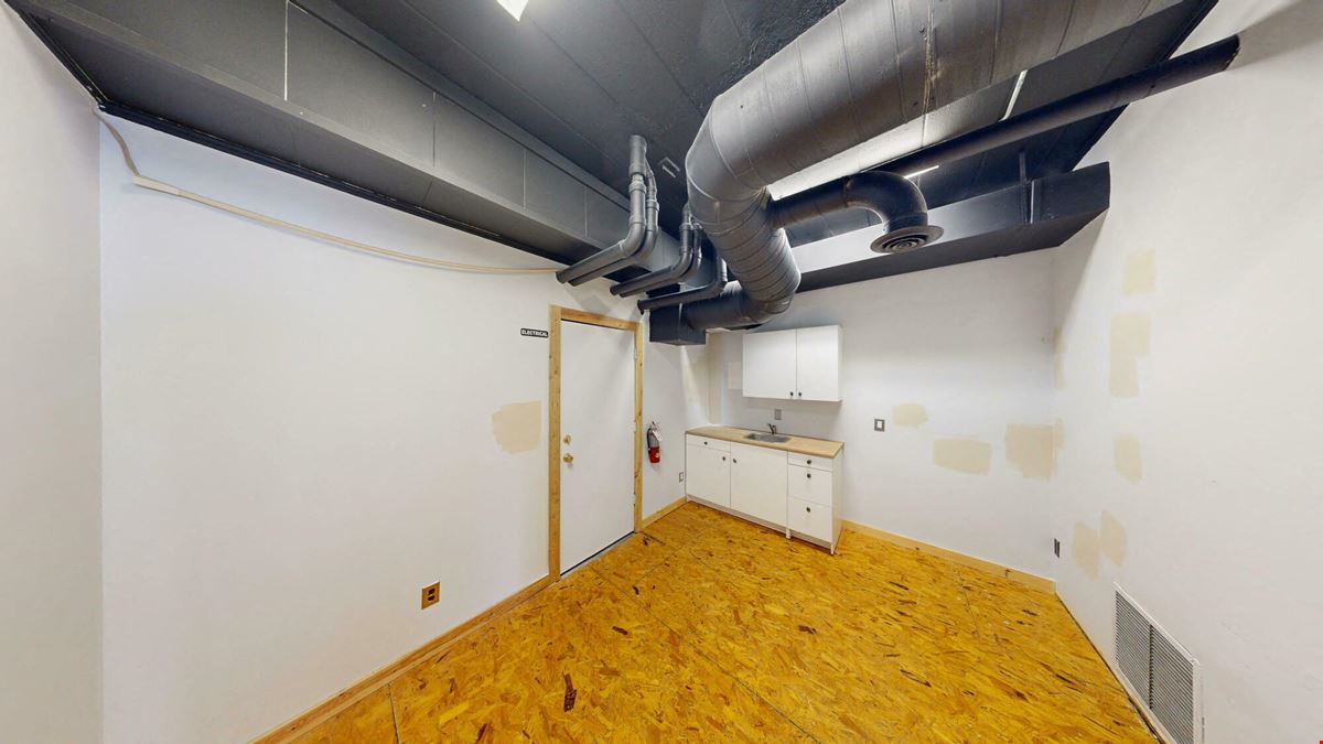 534 W. Berry Street