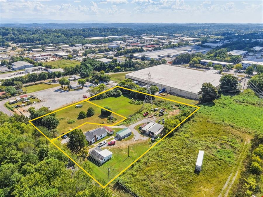 3701 & 3707 Henson Rd