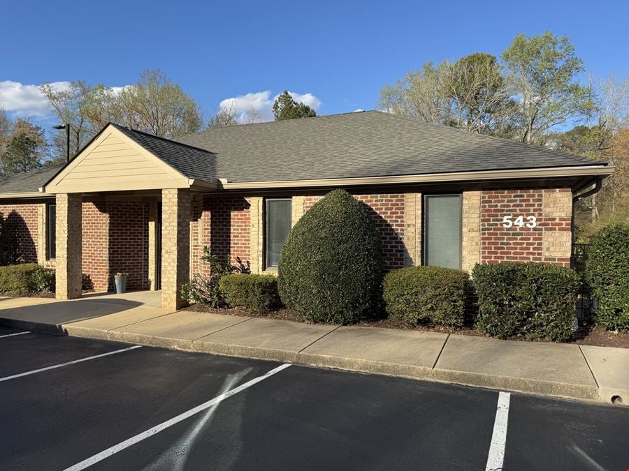 543 Keisler, Suite 203