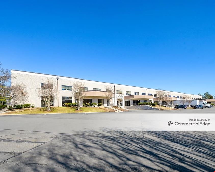 Sterling Park Business Center - 405 Glenn Drive