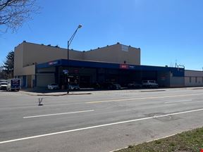 1471 Main St