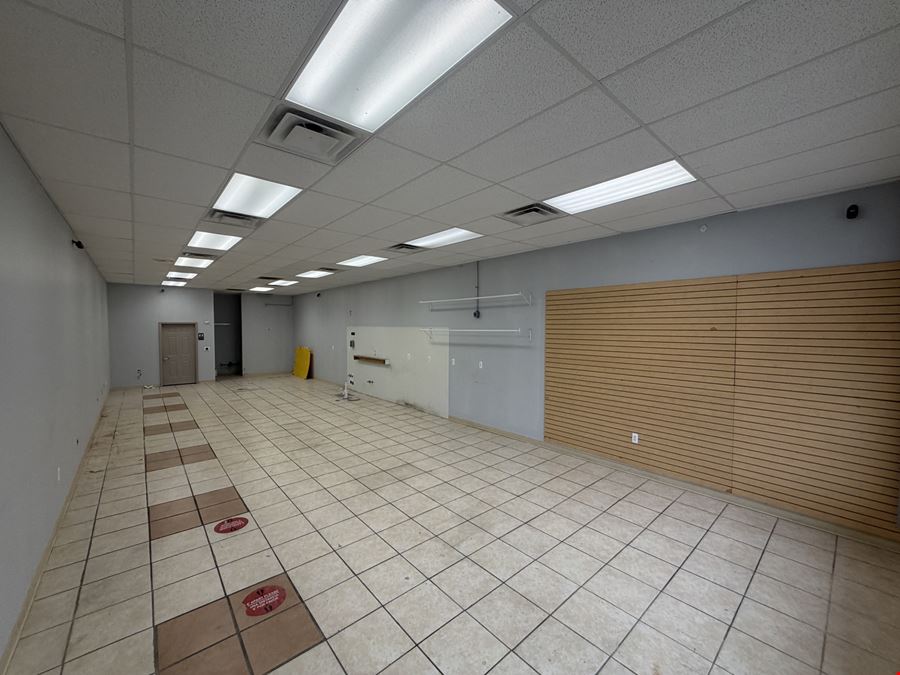 Retail for Lease in Ann Arbor (Pittsfield)