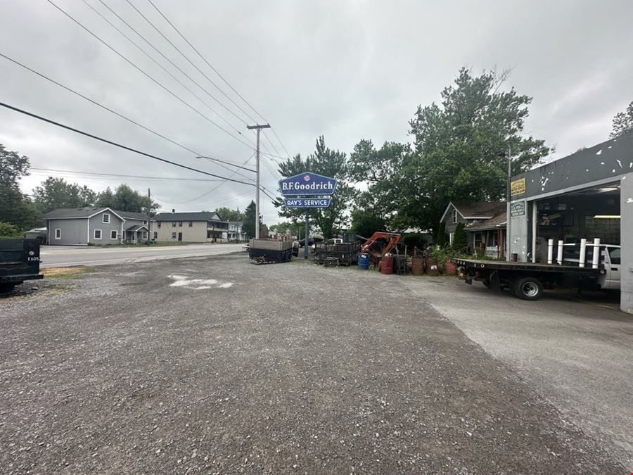 6530 Broadway - Turnkey Auto Repair Shop with Residential Bonus