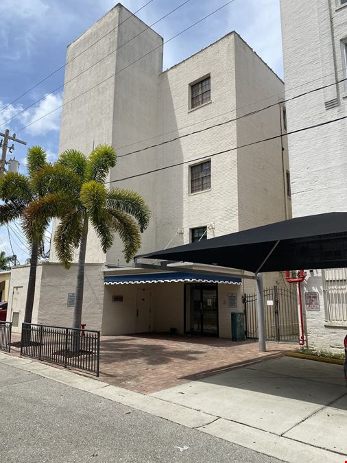 Historic Robb & Stucky Building