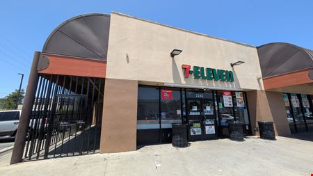 Preview of commercial space at 2242 South Grand Avenue