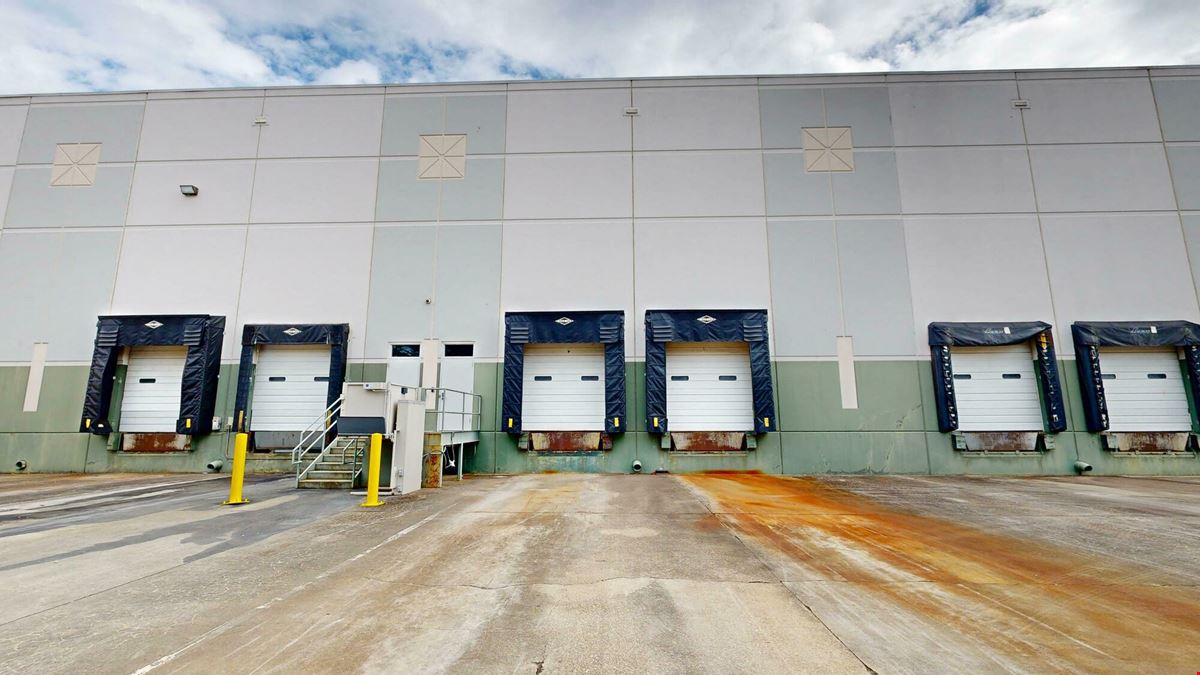 Tech Distribution Center