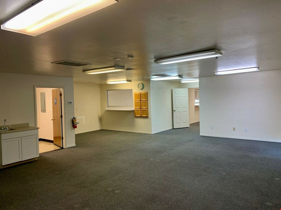 3344 S. Fairway Street - Office Space