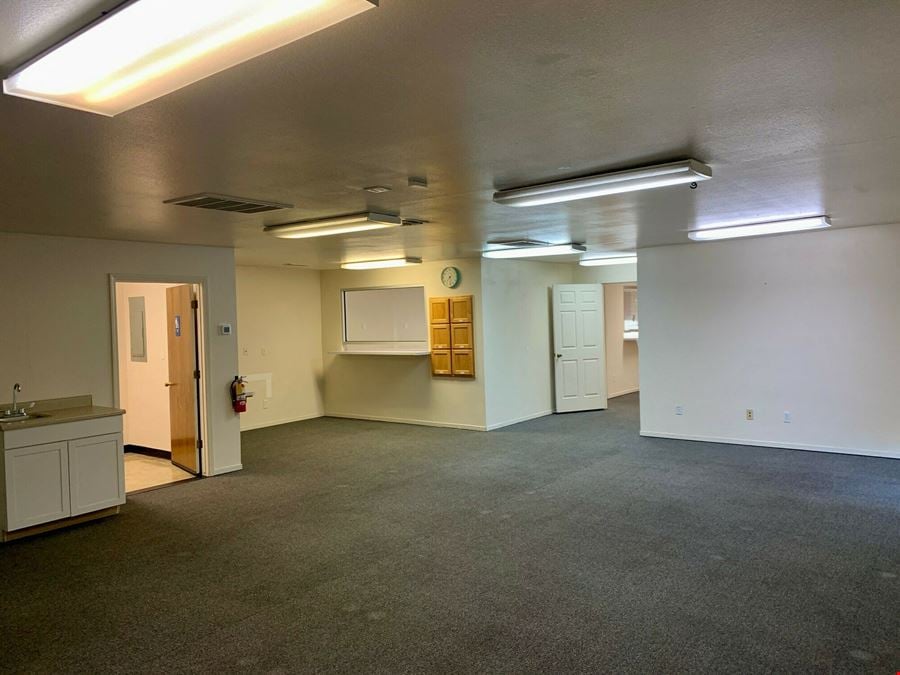 3344 S. Fairway Street - Office Space