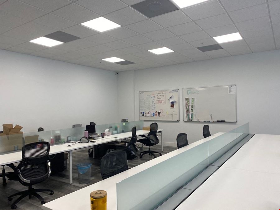 Hollywood Commerce Center