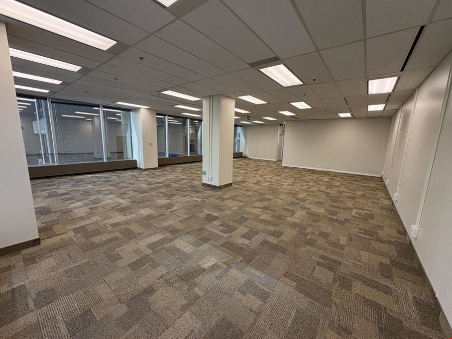 33 Bloor Street East