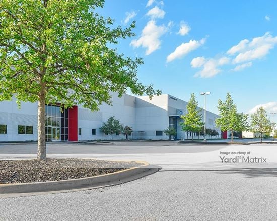 Preview of Industrial space for Rent at 8901 Springdale Avenue