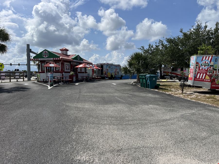 Drive-Thru Publix Outparcel
