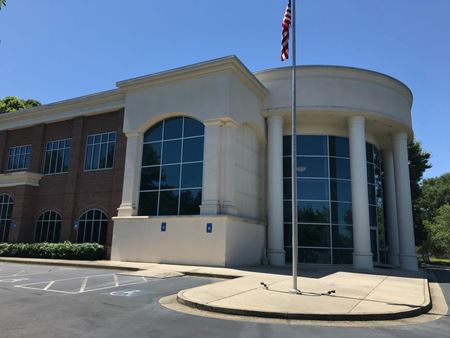 Preview of commercial space at 3302 McGinnis Ferry Road