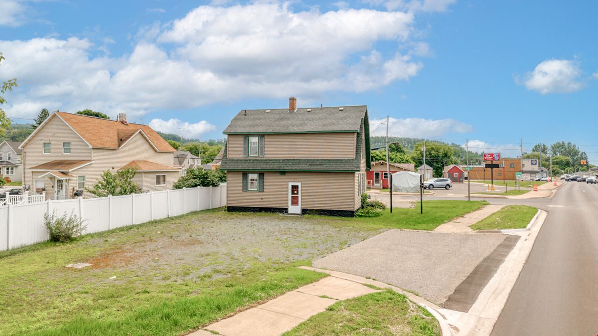 212 E Margaret St