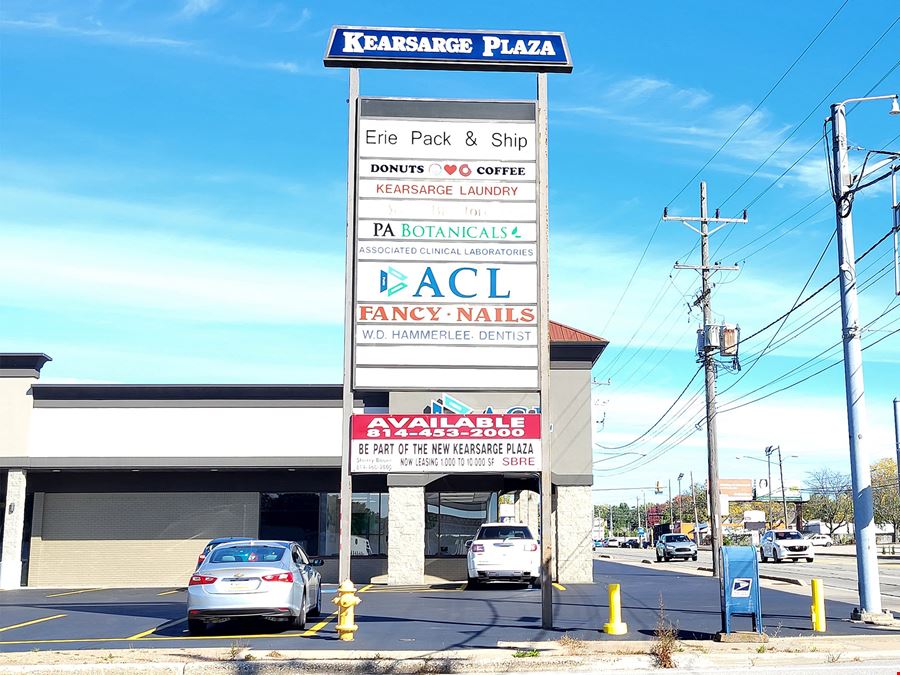 Up to 8,254± SF Available at the New Kearsarge Plaza