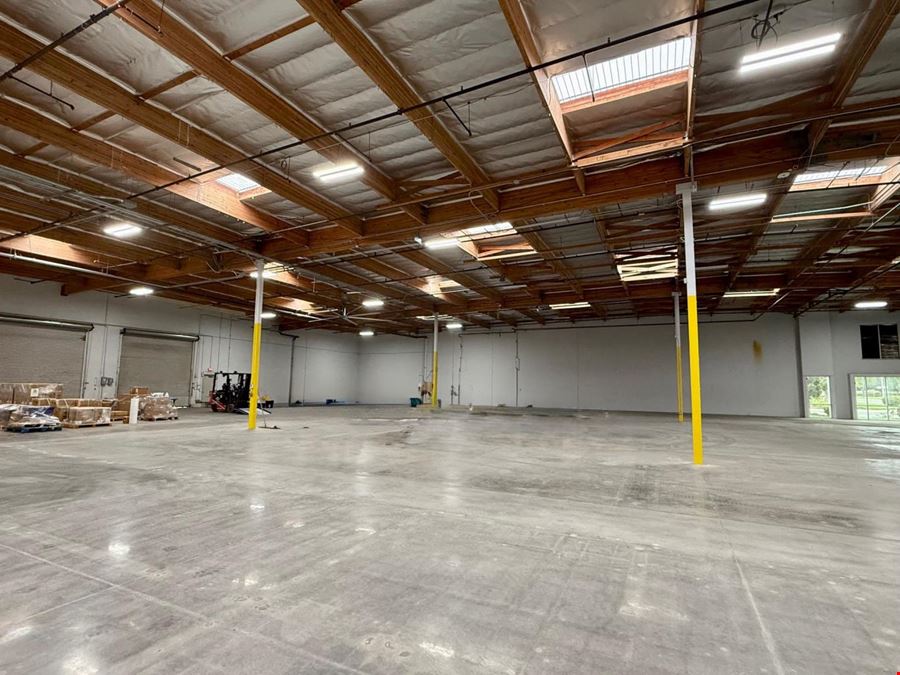 3100 Camino Del Sol