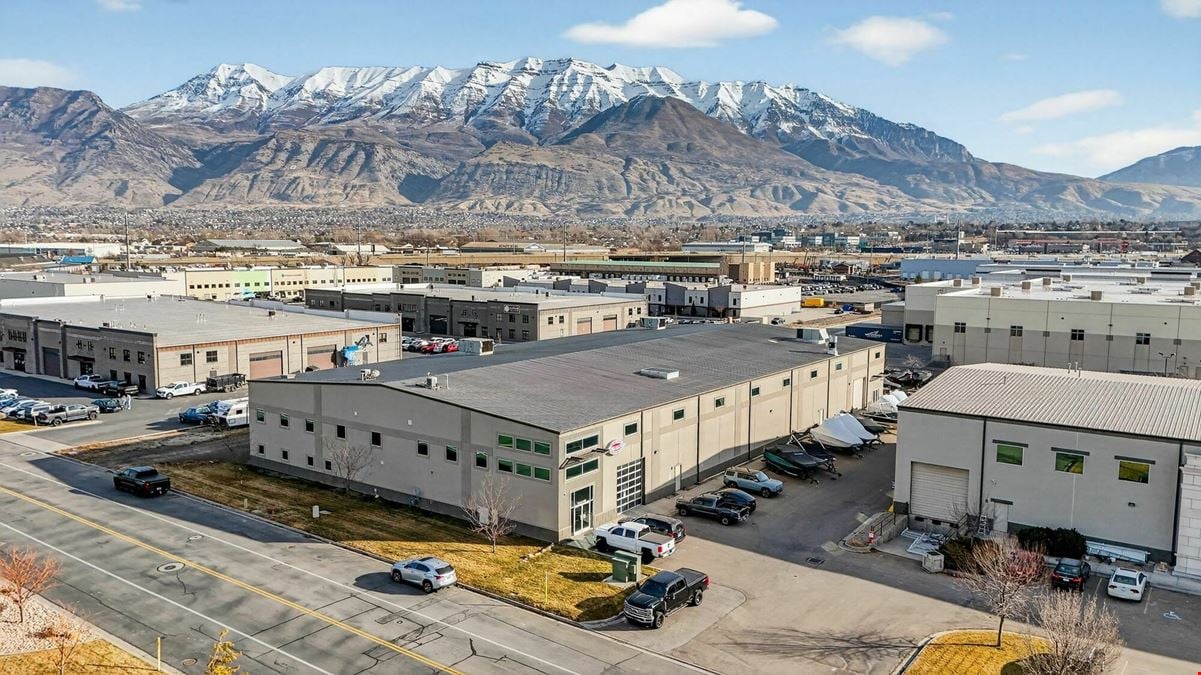Rare Free-Span Industrial | ±27,332 SF | Immediate I-15 Access