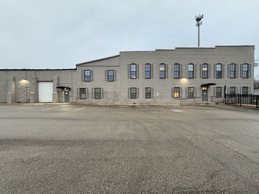 432 N Royal St (Office + Warehouse)