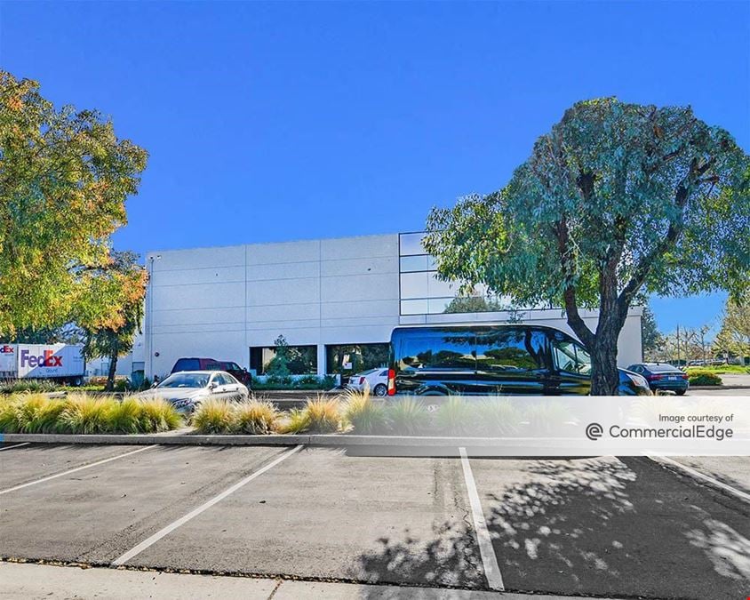 22700 Savi Ranch Pkwy