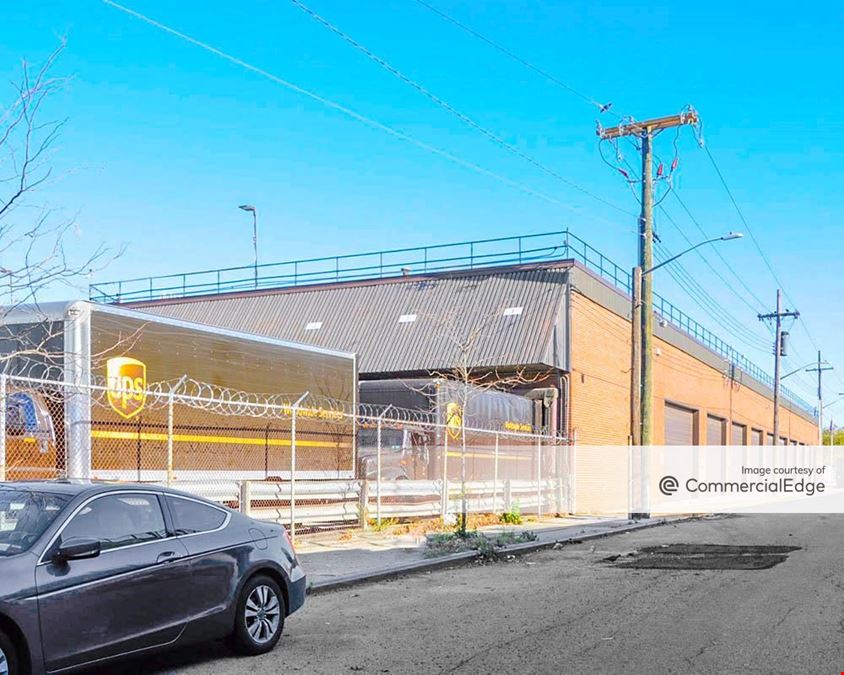 Metro North Logistics Center