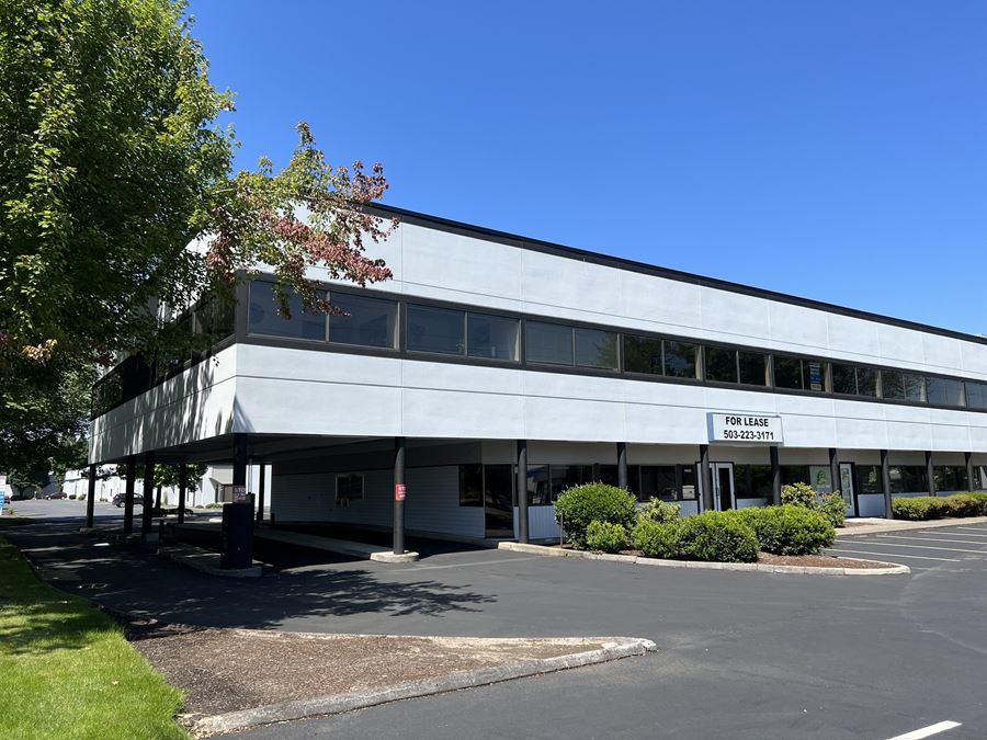 Clackamas Business Center