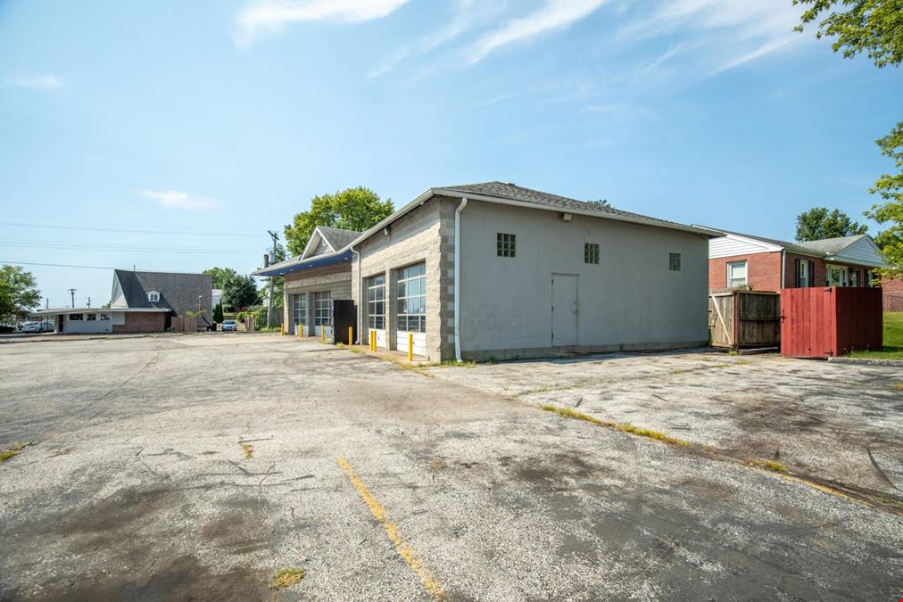 Overland 4-Bay Automotive Facility