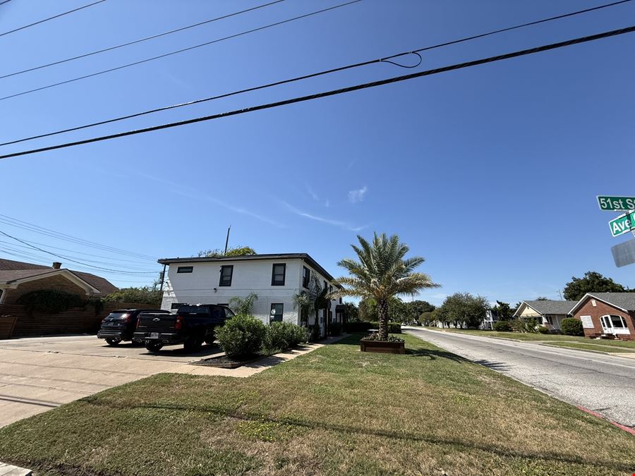 5103 Avenue O, Galveston, TX 77551