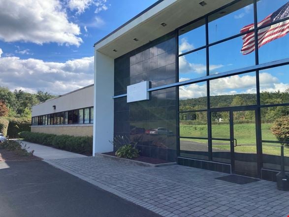Preview of Industrial space for Rent at 136 Shelding Way